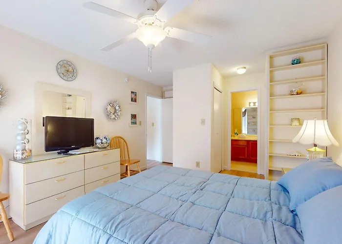 Sea Oats F103 Holiday home *