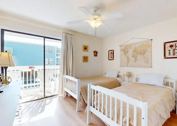 Sea Oats F103 Holiday home