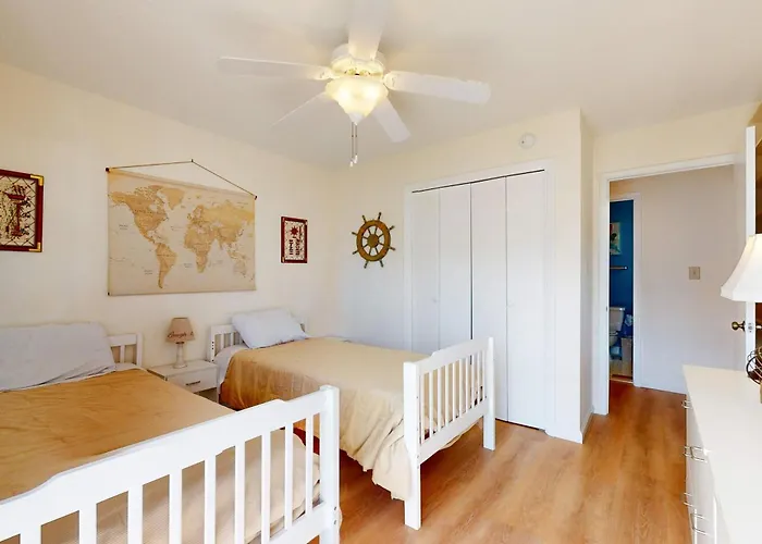 Sea Oats F103 Holiday home *