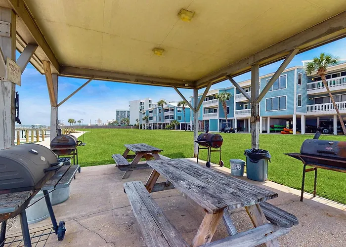 Holiday home Sea Oats F103 *